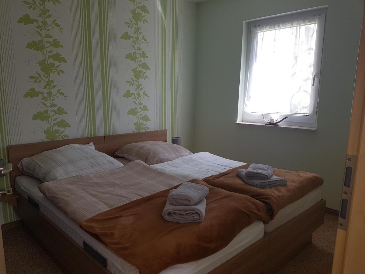 Ferienwohnung Mit Bauernhofflair Loebau Luaran gambar